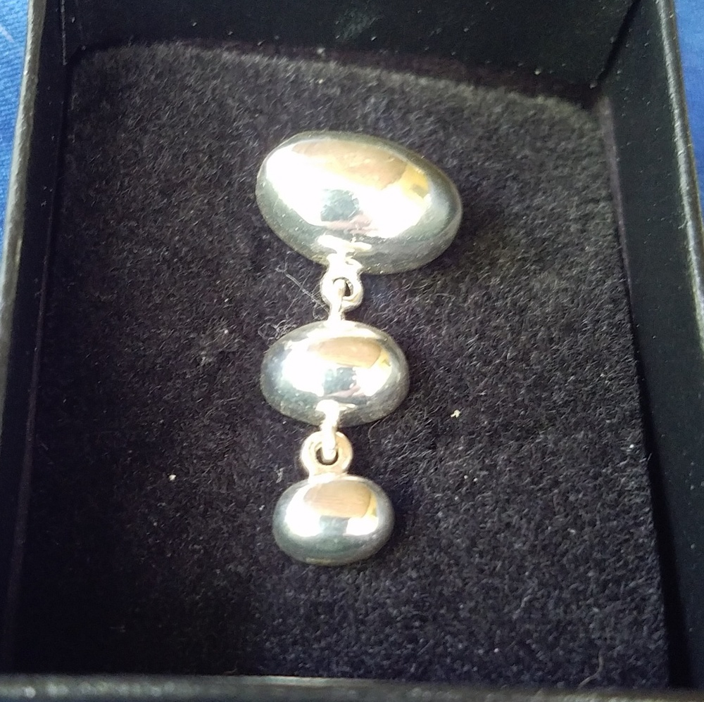 Silver Pendant - No Necklace attached